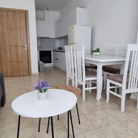 Apartment Kune 2 *